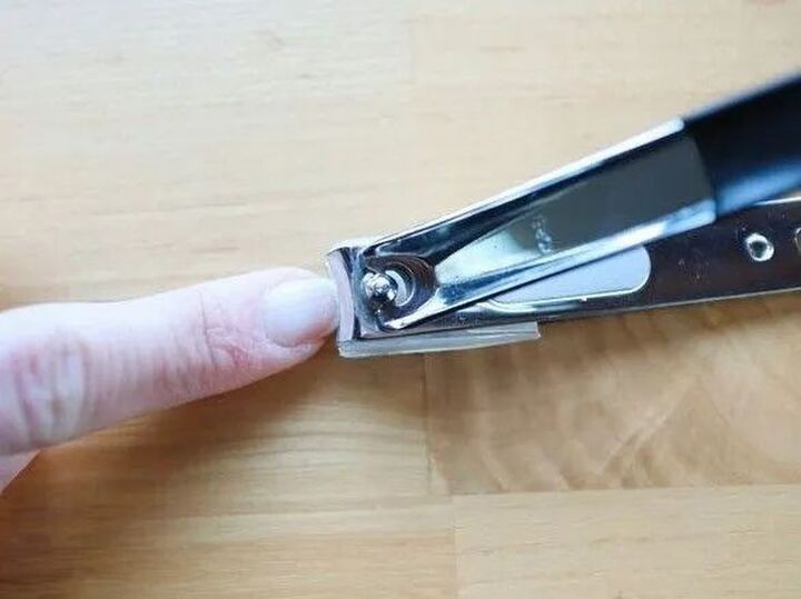「爪切り」の切れ味を一発で復活させる方法!おうちにあるモノを使って簡単にできるんです♪