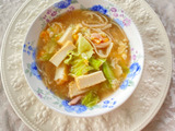 簡単な調味料で作る！「酸辣湯」