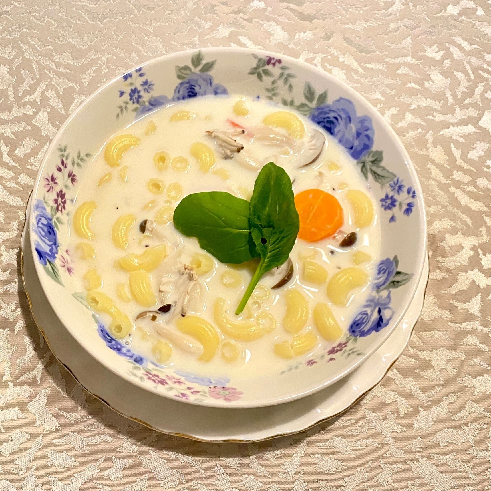 喉越しも良い！腹持ちも良い！朝から「クリーミーなマカロニスープ」