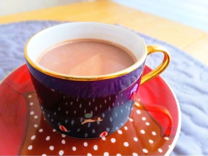 たったひとつまみで専門店の味に!市販のココアが濃厚ドリンクに大変身。これはリピ確定♡