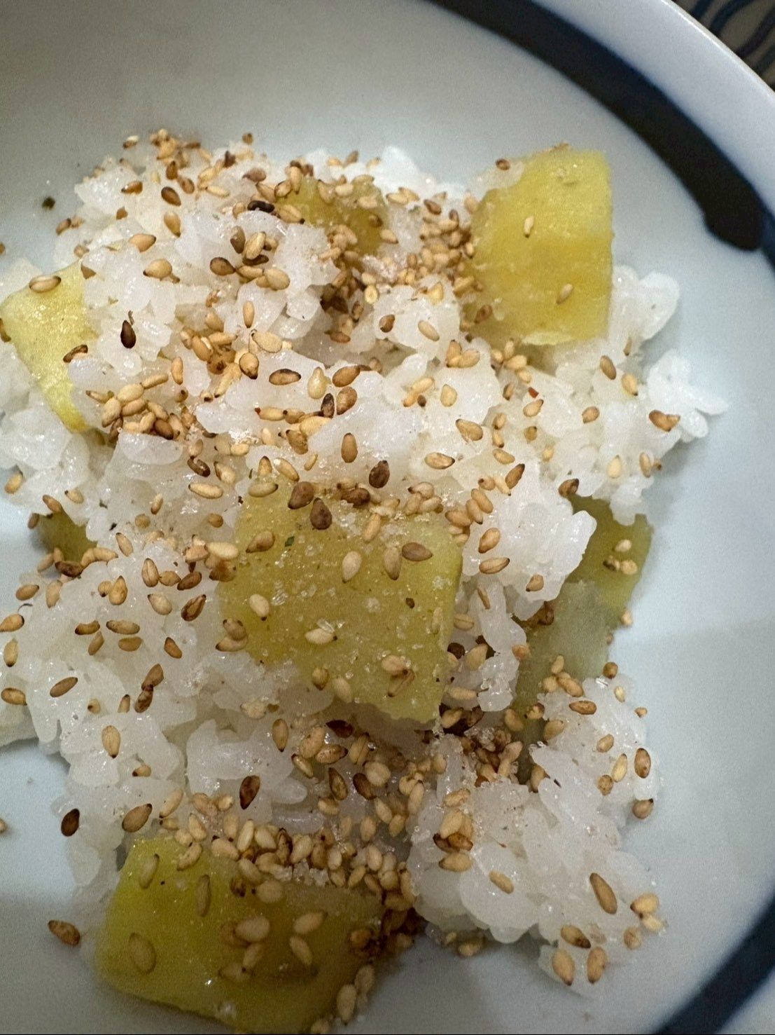 赤飯や栗ご飯など、醤油を入れない炊き込みご飯の時にかけると効果抜群です！