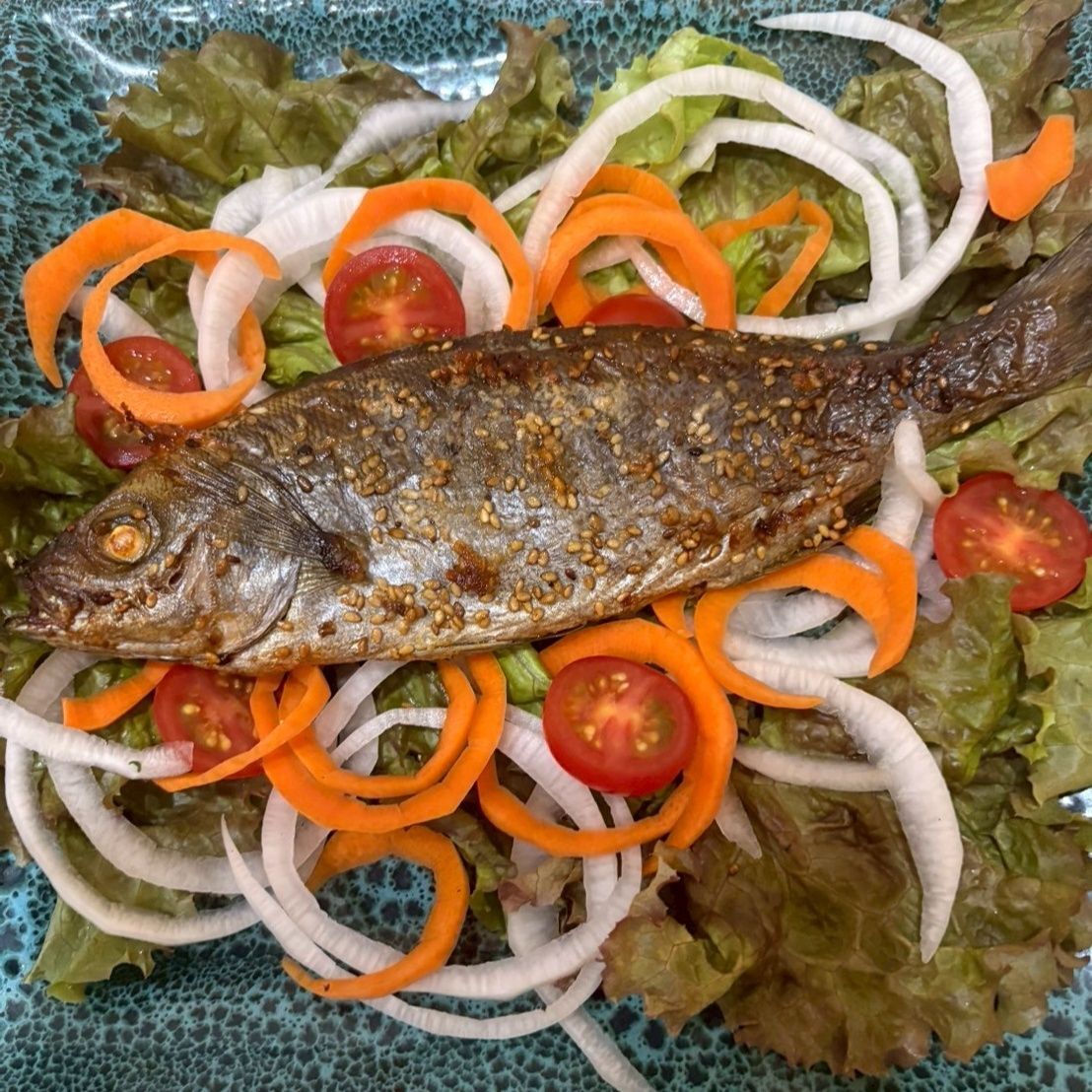 天然魚クエストで届いた＜イサキ＞を例の＜ゴマ塩＞で焼いてみた！