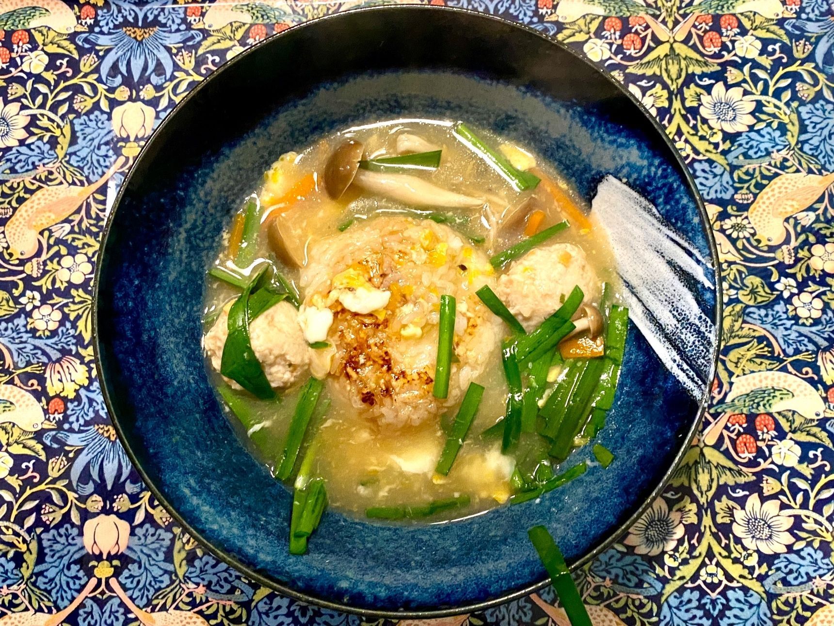 大人気！焼きおにぎりスープ