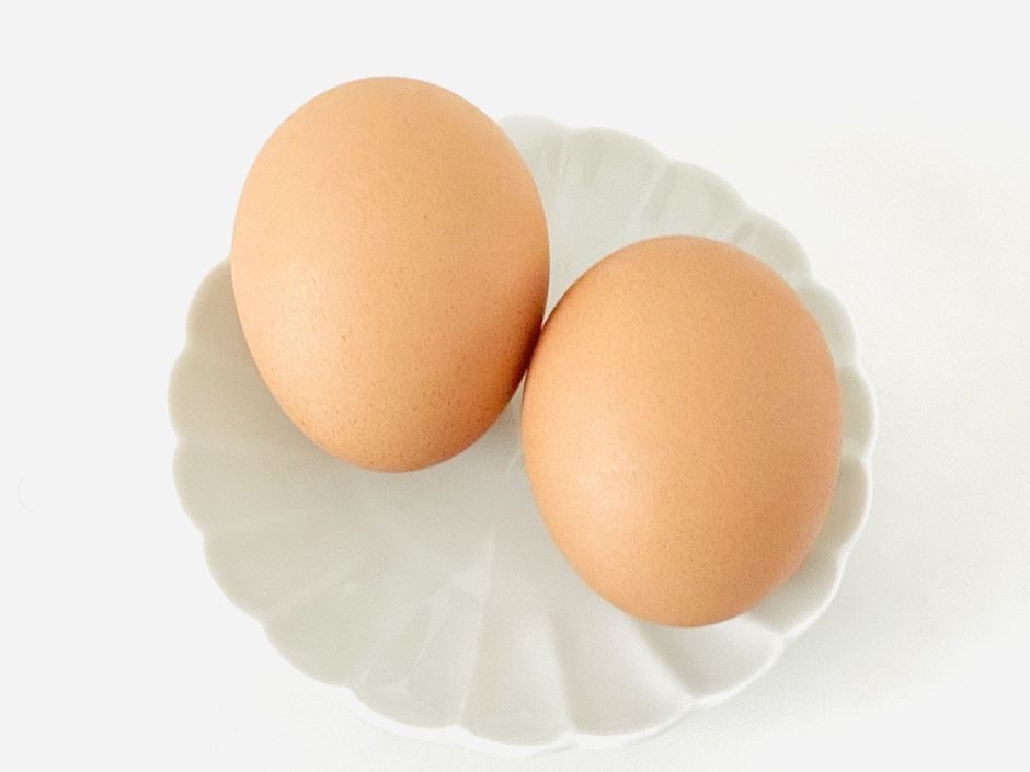 『炭酸水×卵』を試した結果→見た目からもう違う！？想像以上に“ふわっふわ”な卵焼き裏ワザ。