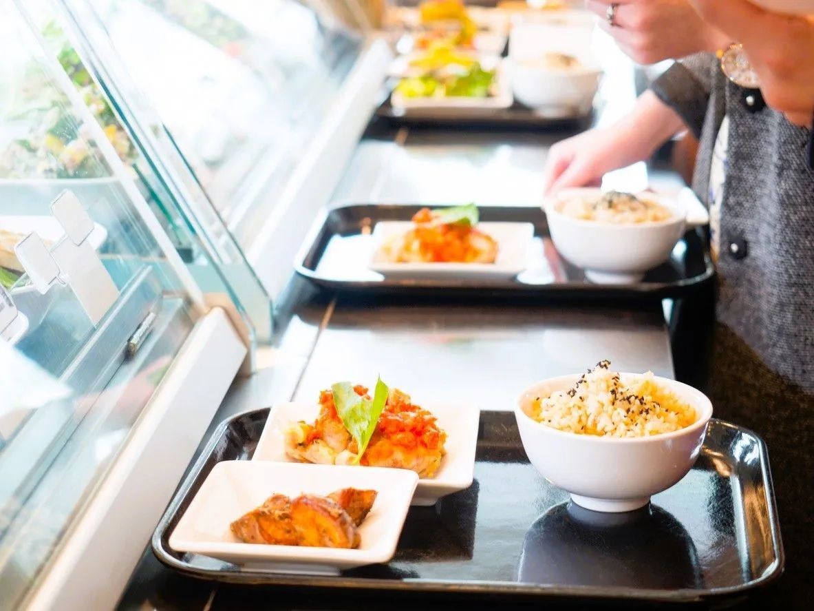 20kg痩せた管理栄養士の「痩せるために絶対とってほしい栄養」8つ。外食でも意識するだけでスルッと体重が落ちやすくなりますよ♪