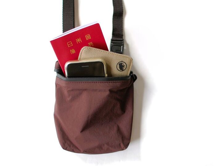 【ユニクロユー】今季も完売の予感…!新作ミニバッグに大注目。使い勝手バツグン&おしゃれも叶う♡