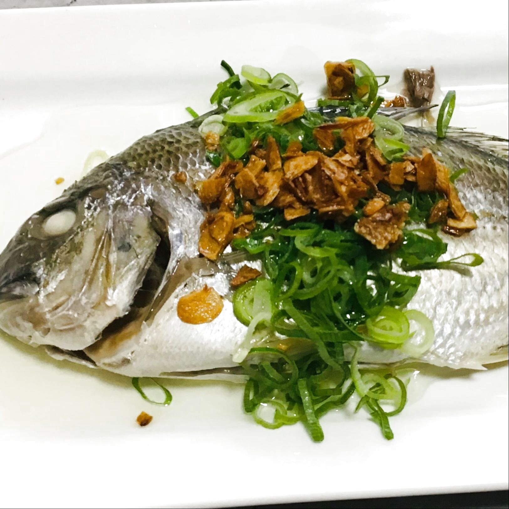 天然魚クエスト ☆ 鯛の酒蒸し　ねぎ油ソース