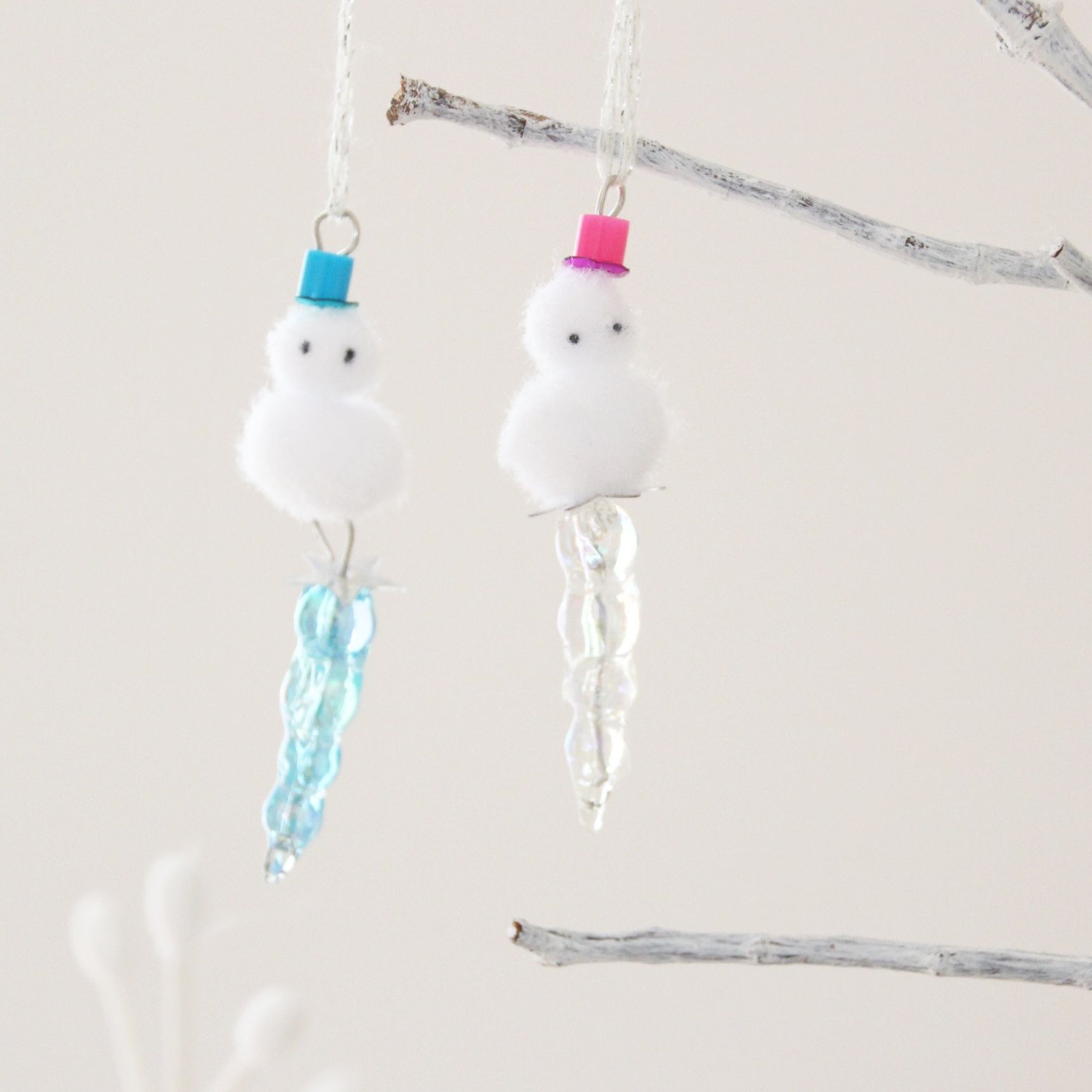 100均レジンとビーズで簡単！雪つららミニチャーム[冬のハンドメイド]