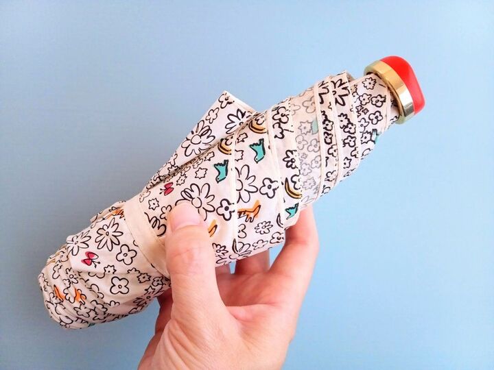 水を弾きにくくなった傘を「復活」させる方法。家にあるモノで簡単によみがえりますよ♪