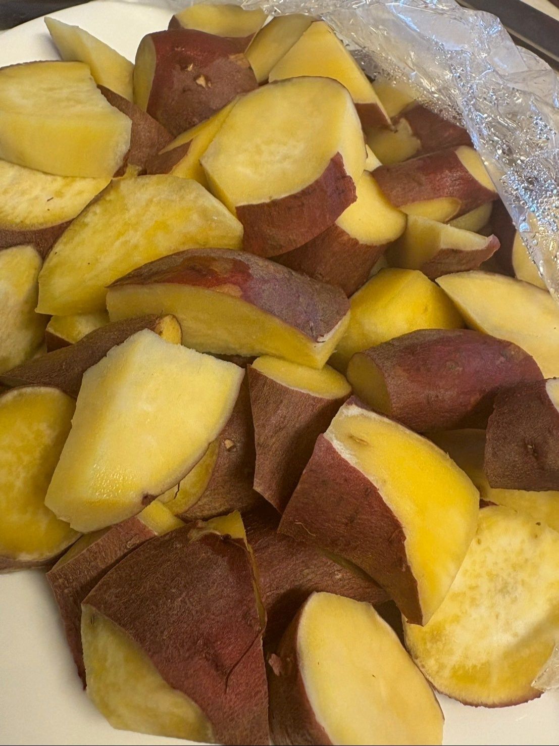 洗ったままラップしてレンチンします。