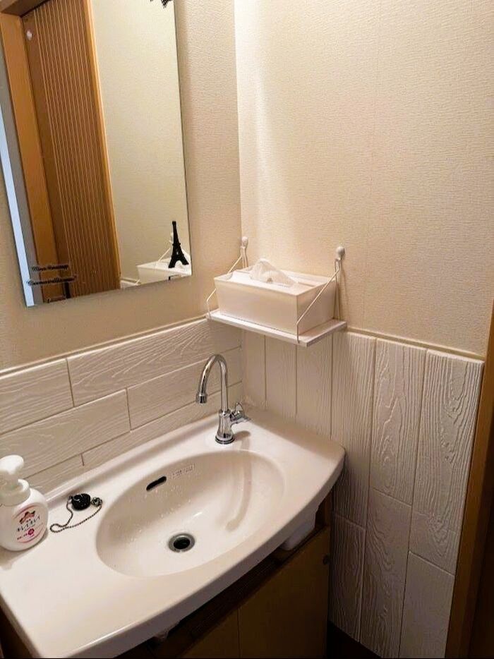 欲しい場所にシェルフを100均DIY