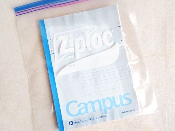 『濡れたノート』冷凍してみて！意外すぎる“よみがえりテク”→実際に試した結果は！？