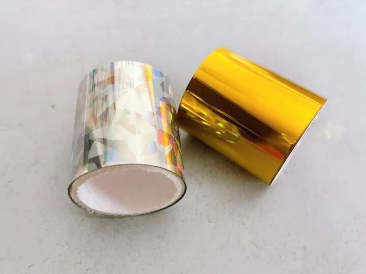 【セリア】貼るだけで“クオリティが”爆上がり!「キラキラテープ」で写真もギフトも一瞬でおしゃれに♡