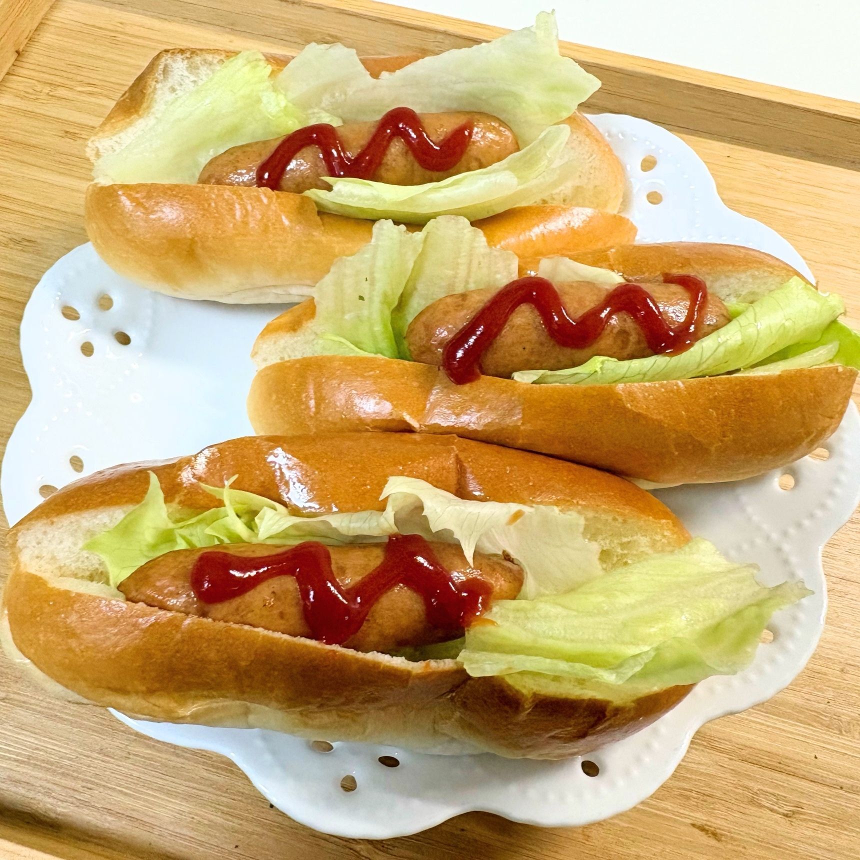 ホットドッグにしてみました