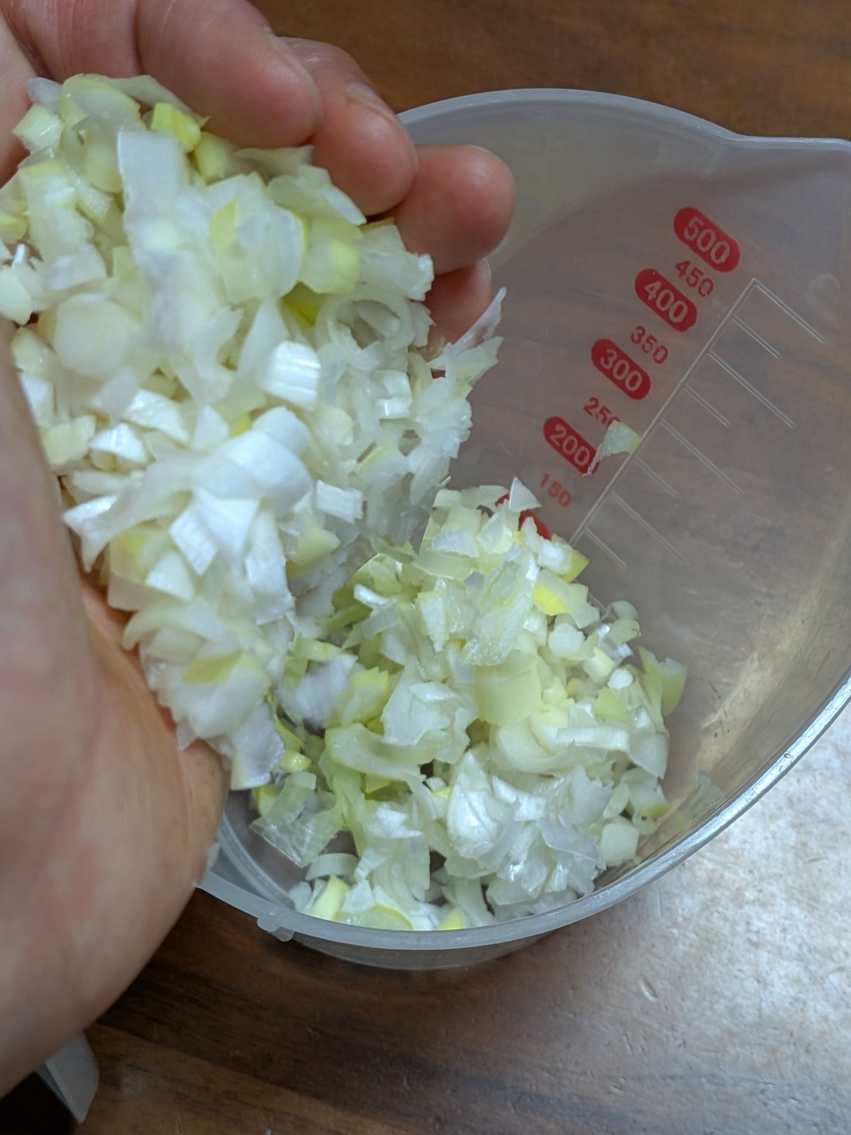 オススメ料理5：ドレッシングやソース