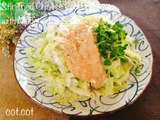 食べる直前でソースをかけて。白菜炒めマヨソースかけ
