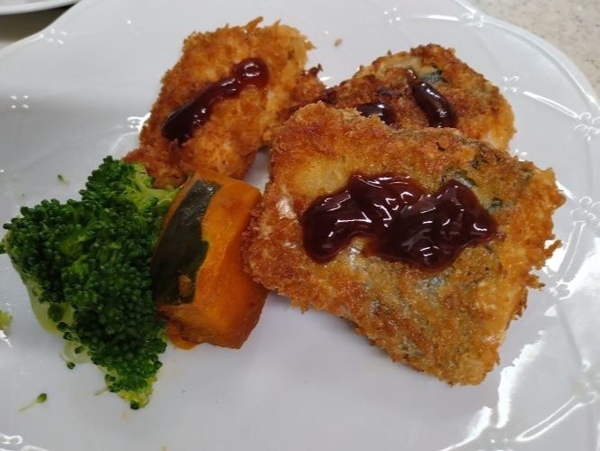 カレー風味のアジフライ