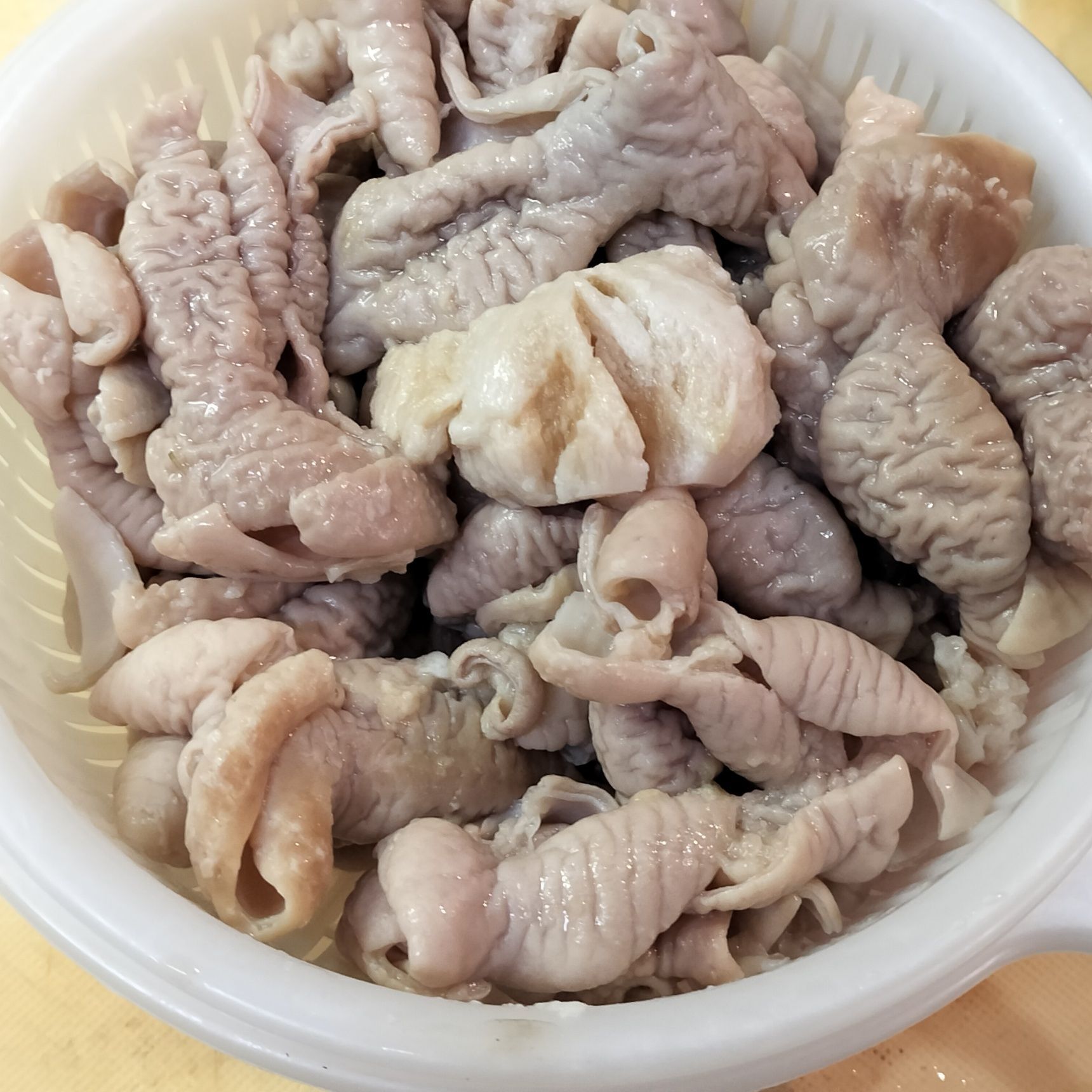 2、ザルにあける