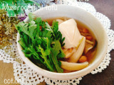 身体を優しく休ませてホカホカに。きのこ湯豆腐