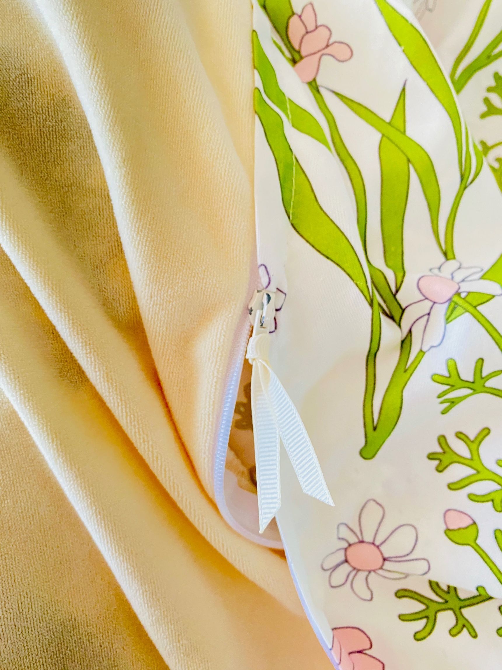 苦手な布団カバーの交換！ファスナーが噛んだらアイテムなしでスイスイ！