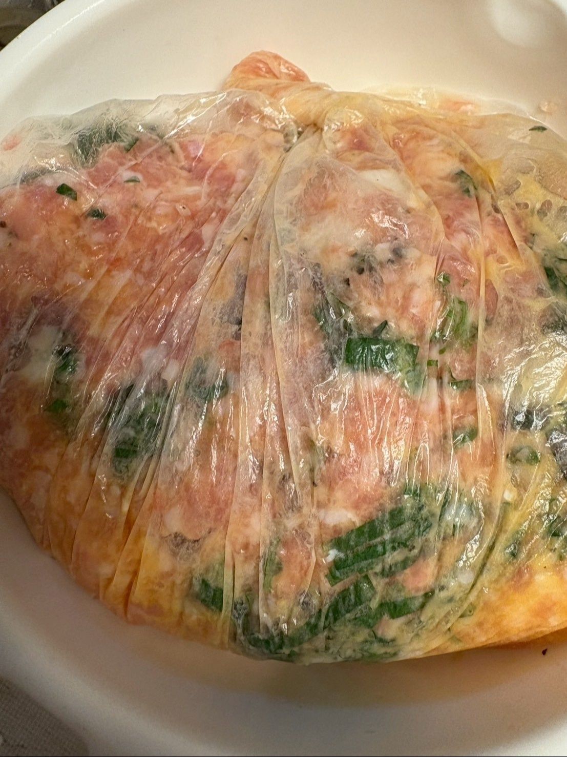 この状態で袋のまま冷蔵庫で休めます