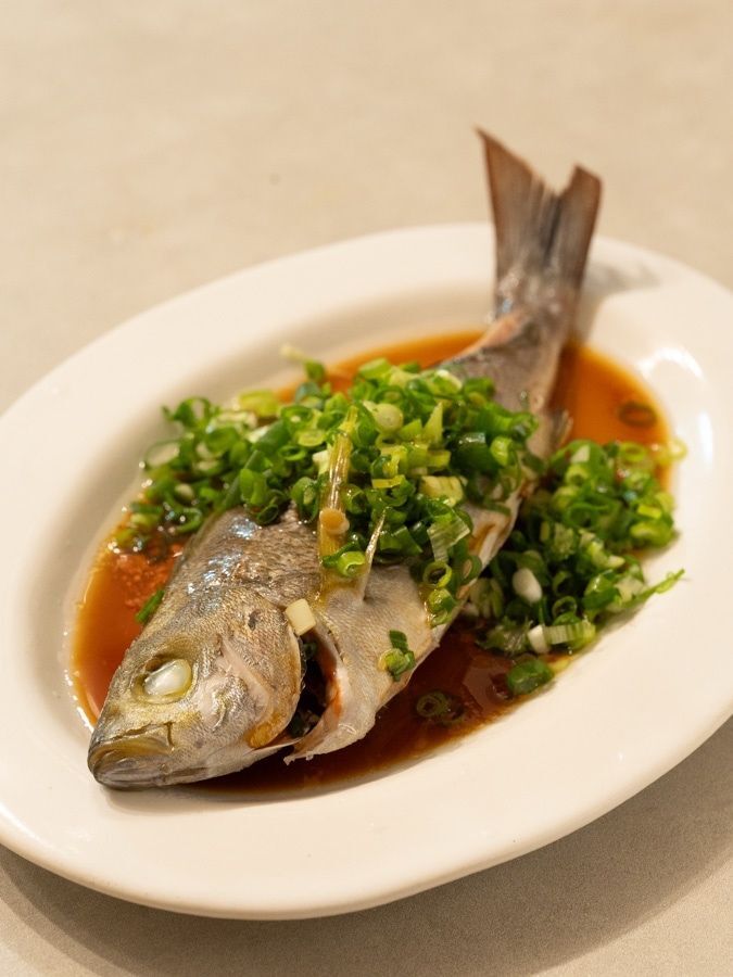 イサキは中華蒸しに