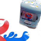 【アフター万博】リニューアルオープンのあべのハルカス店で動かせる可愛いミャクミャク缶をゲット！