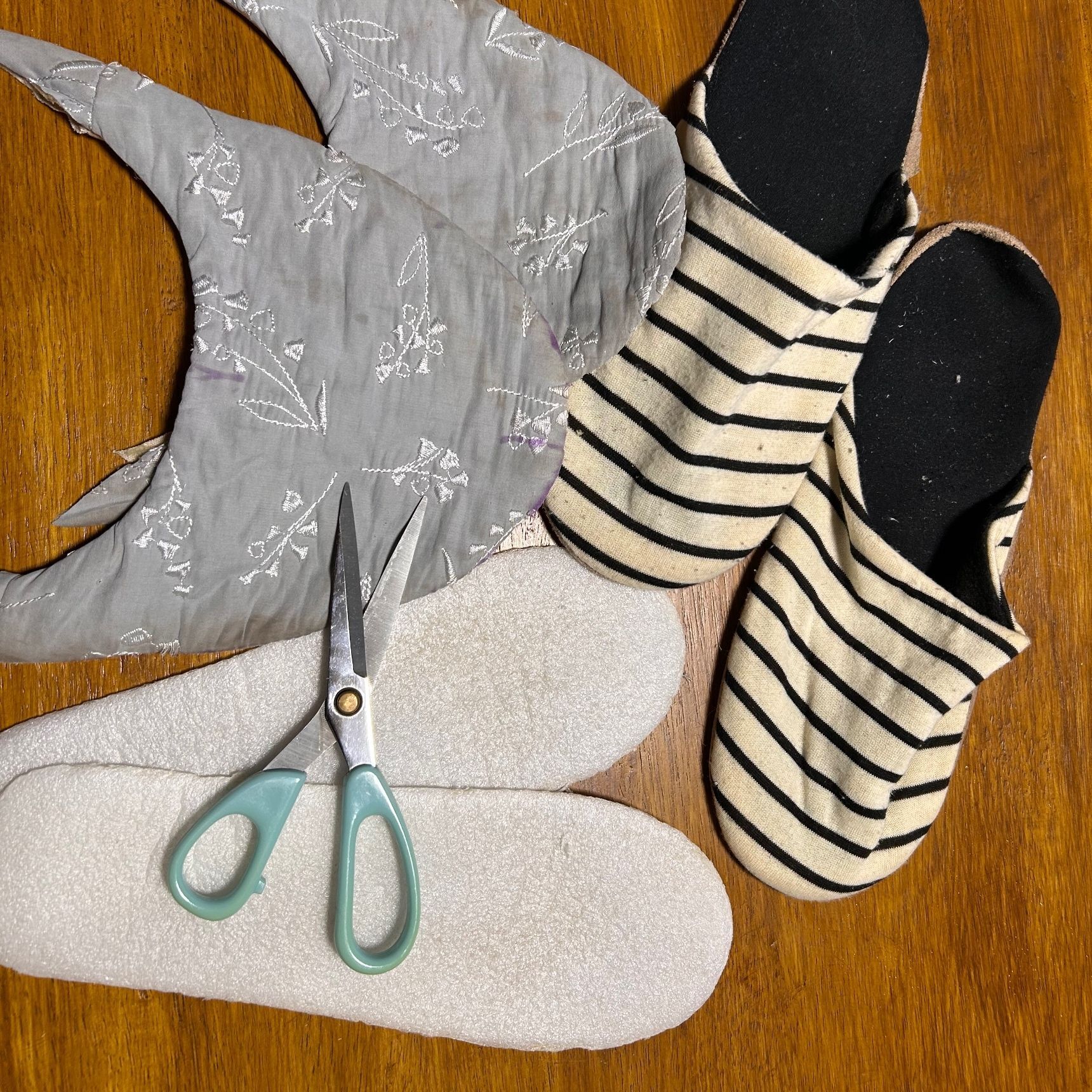 100均のスリッパでもできるかな