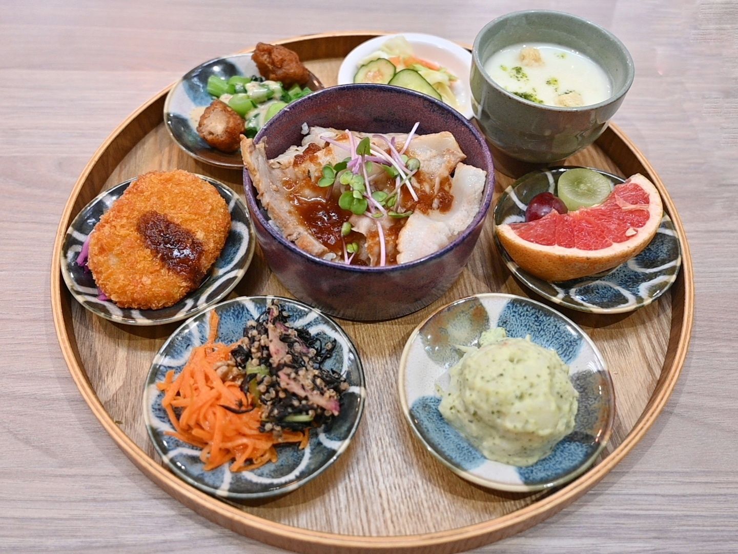 ゴッホ展のあとのランチ