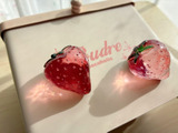 【セリア】透き通るピンクが可愛い〜いちごのオブジェ