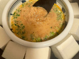 卵とお酒で温まる、まるでプリンみたいな変わりダレで食べる湯豆腐！