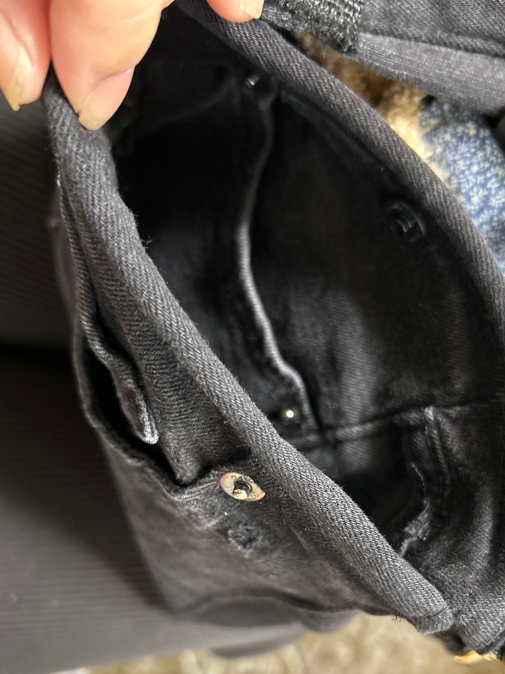 隠しポケット付き