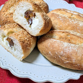 自家製干し柿とクリームチーズの全粒粉クッペ