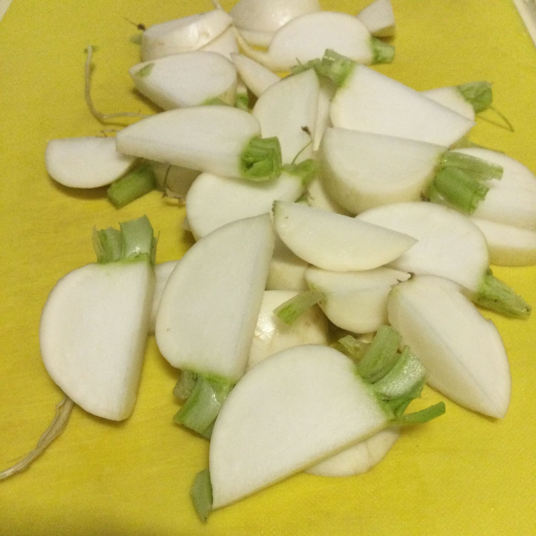 小かぶとベーコンの下準備