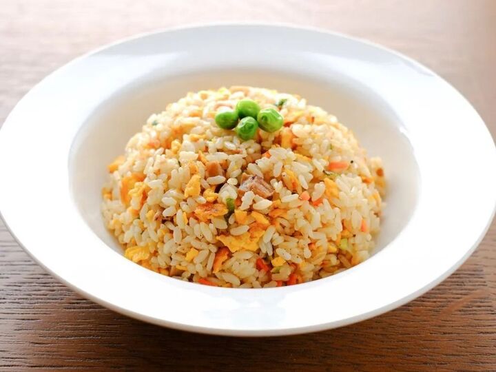 「パラパラチャーハン』を叶える裏ワザ2選♡「マヨネーズor水洗いで本当にできる?」ウワサを検証してみた