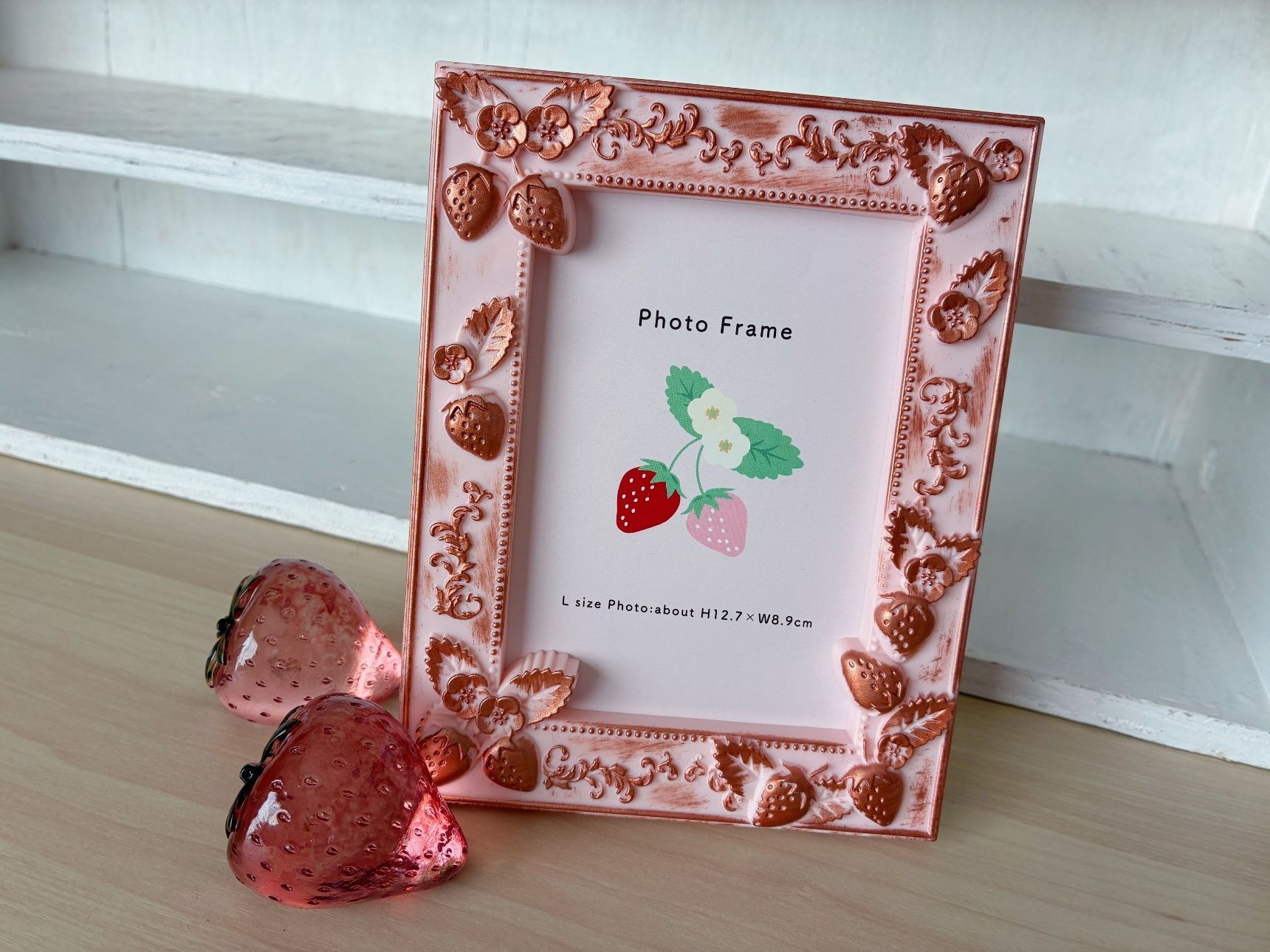 【セリア】シャビーシック風なピンクのストロベリーフレーム