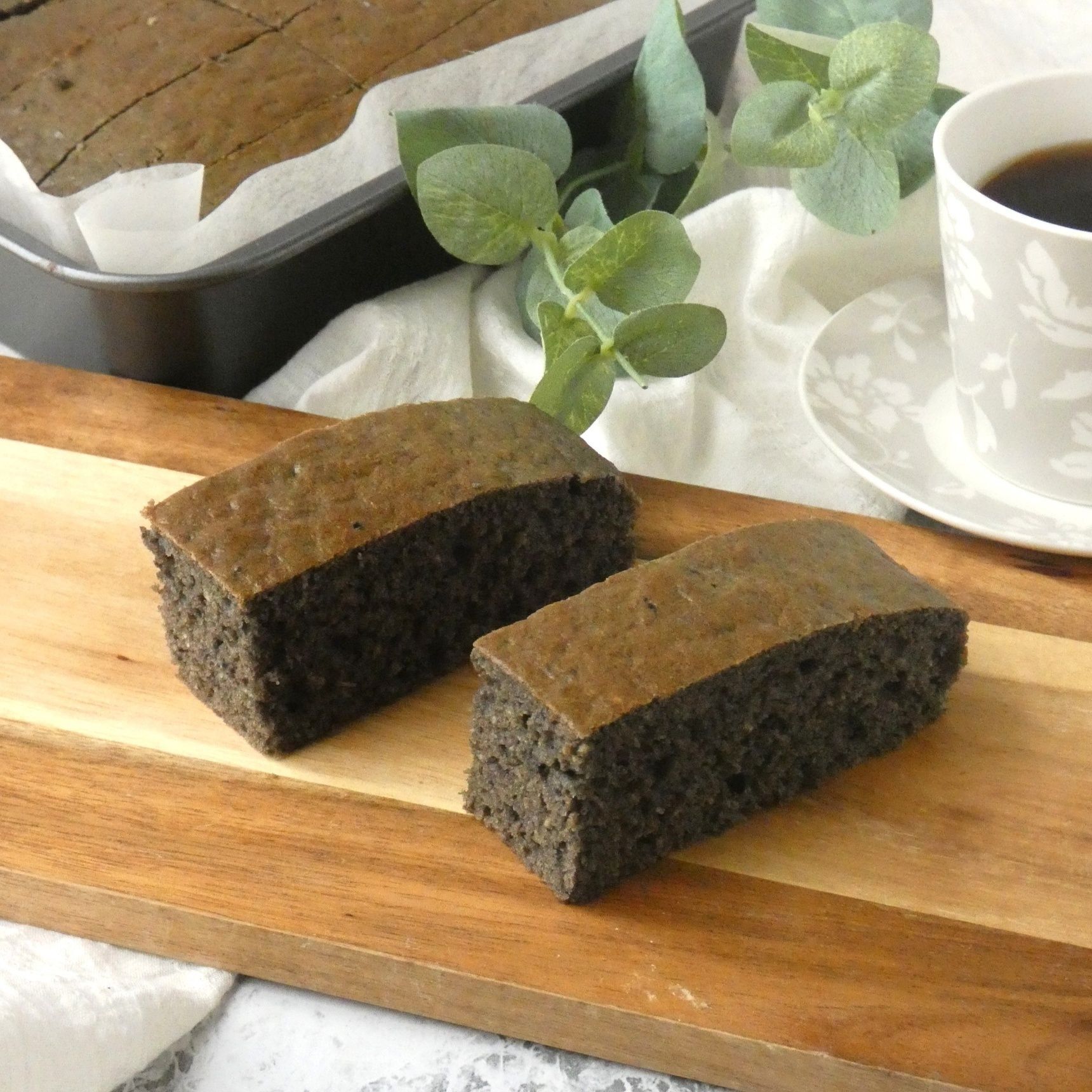 ホットケーキミックスで簡単！「黒ごまのスティックケーキ」