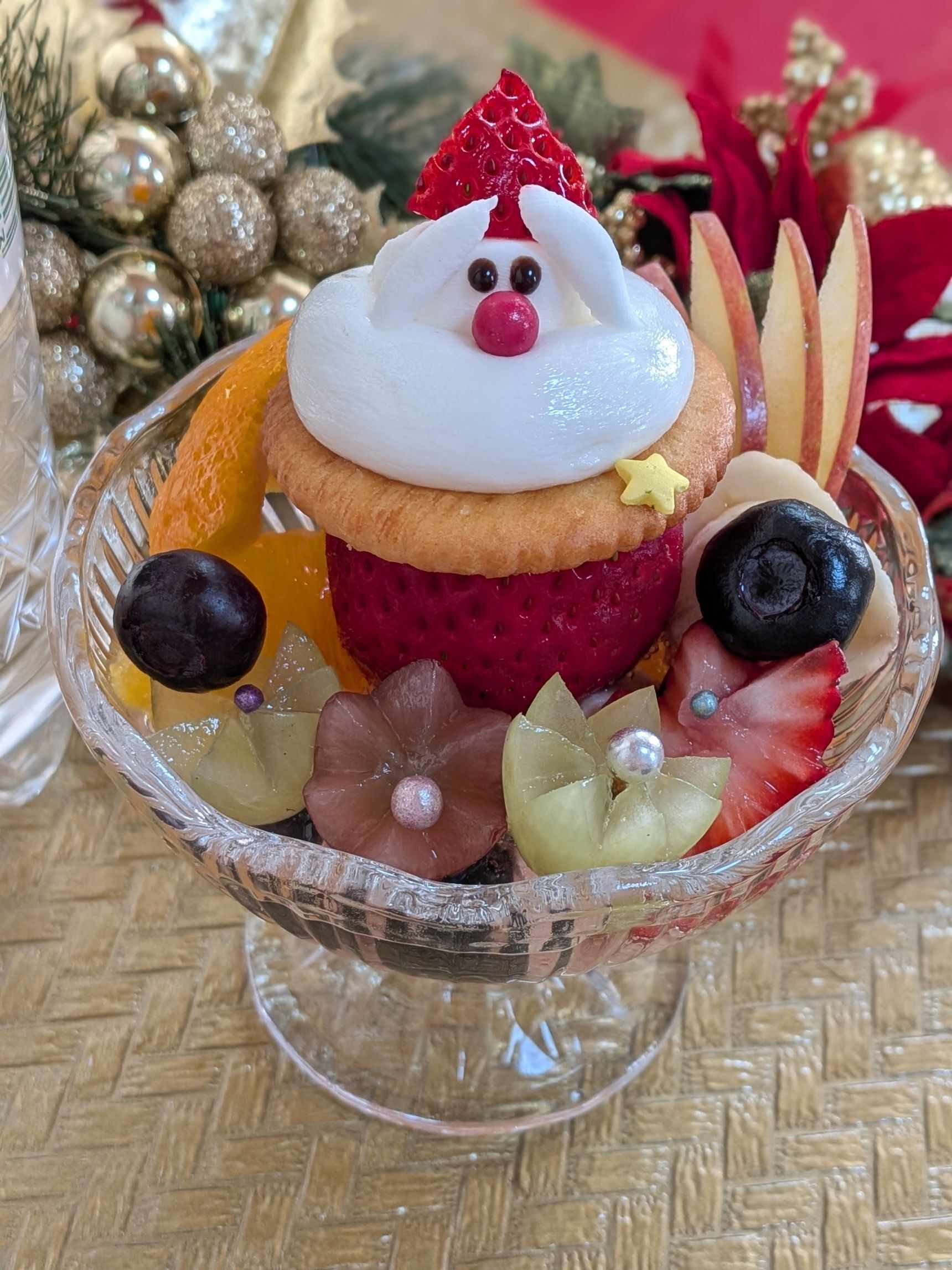 5分もあれば作れちゃう！〜マシュマロいちごサンタ〜