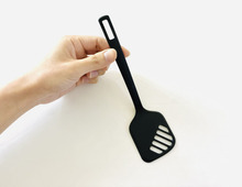 【セリア】見つけたら即買い級！まさかの『専用ターナー』使ってみたら…感動♡「本当にコレ1本で完結した」