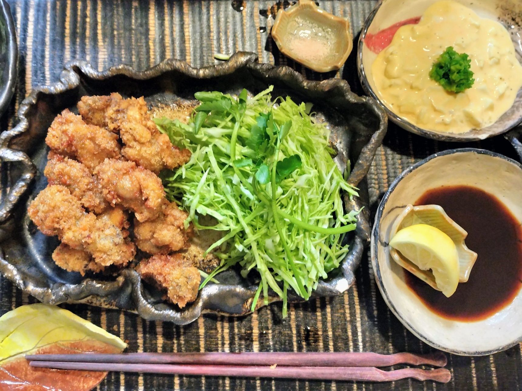 牡蠣フライ！牡蠣フライにつけるもの！4種！タルタルソース、パセリの代わりにコレも美味！