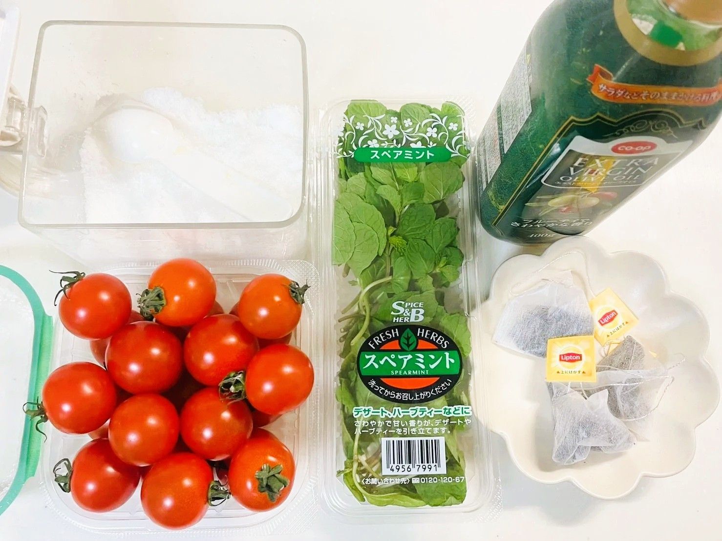 【家事ヤロウ!!!】石原さとみさんのトマトを使った前菜がオシャレすぎ♡クリスマスにもおすすめです！