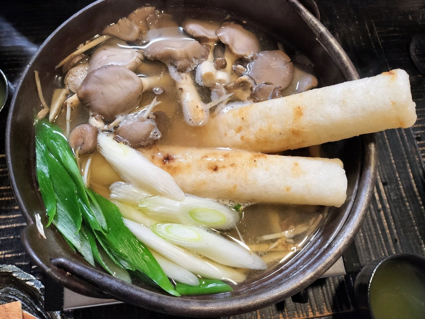 コク旨！きりたんぽ鍋！鶏ダシ塩ちゃんこ鍋にコレを加えて！きりたんぽ鍋のスープ！