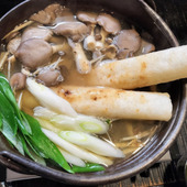 コク旨！きりたんぽ鍋！鶏ダシ塩ちゃんこ鍋にコレを加えて！きりたんぽ鍋のスープ！