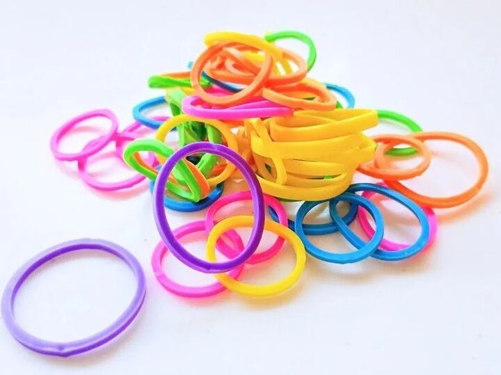 【輪ゴムの裏ワザ】フォークに付けると便利グッズに変身!?知られざる使い道4選♡