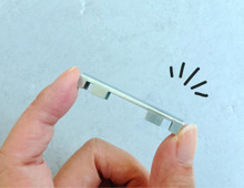 【キャンドゥ】バキッと折れた傘の「骨折」が復活！？簡単すぎる…謎の金具が優秀すぎました。