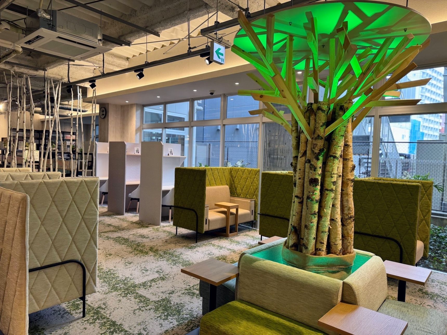 仕事も休息もできる！ゆったり過ごせる癒しの空間