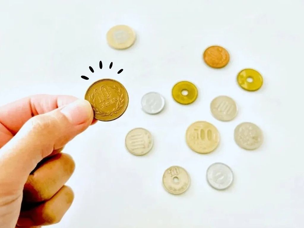 汚れた硬貨が”新品"みたいによみがえる裏ワザ！家にあるもので簡単にできますよ♪