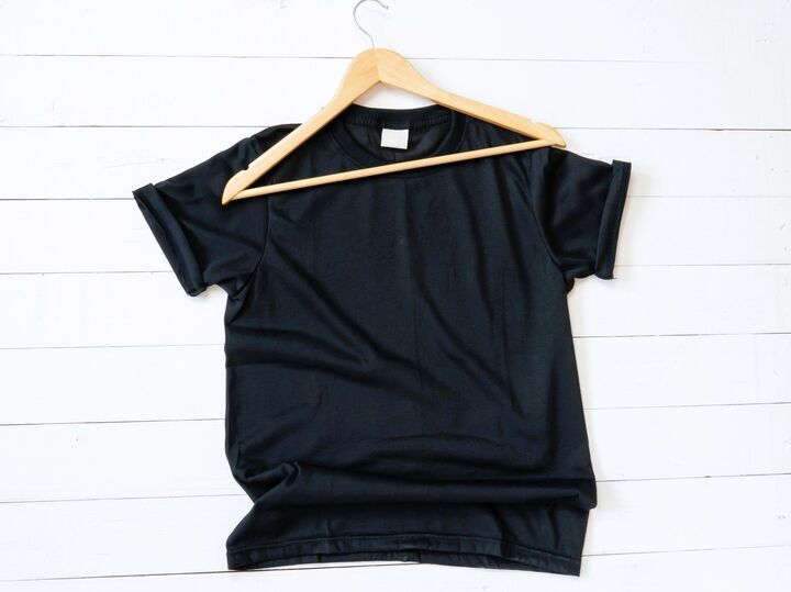 黒い服の色あせ→「色落ち」じゃありません!洗濯で黒をキープする簡単な裏ワザ