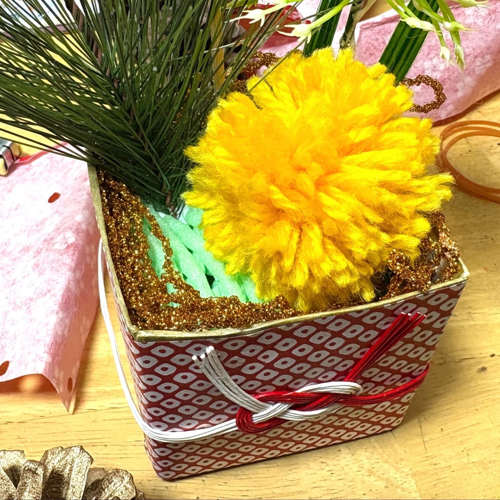 毛糸ポンポンを作ります