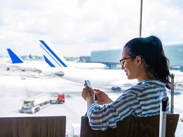 家族の飛行機は今どこ?iPhoneのメッセージアプリでフライト情報を確認する方法!